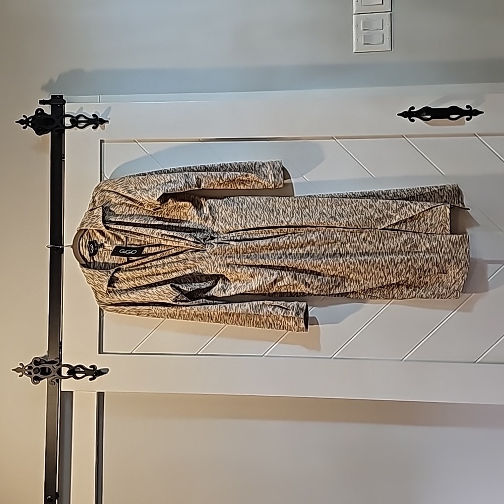 Lightweight sweater dress with slit